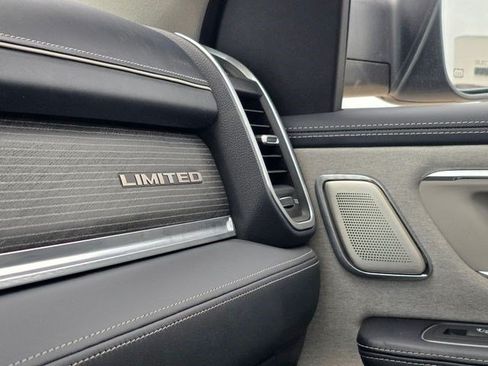 Used 2022 RAM 1500 Limited AWD/4WD image 38