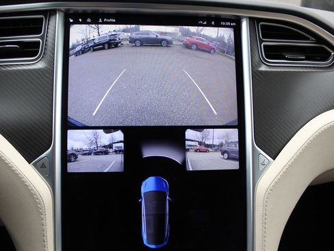 Used 2018 Tesla Model X 100D image 14