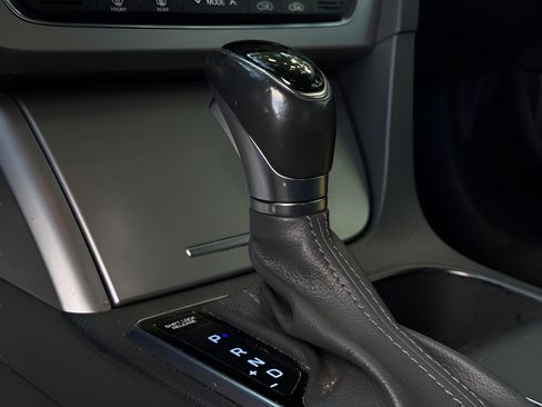Used 2015 Hyundai Sonata Sport w/ Option Group 04 FWD image 32