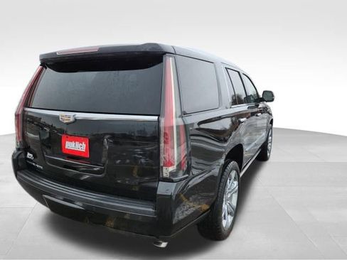 Used 2016 Cadillac Escalade Premium image 7