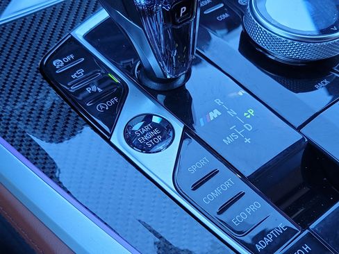 Used 2021 BMW X5 M50i w/ Executive Package image 21