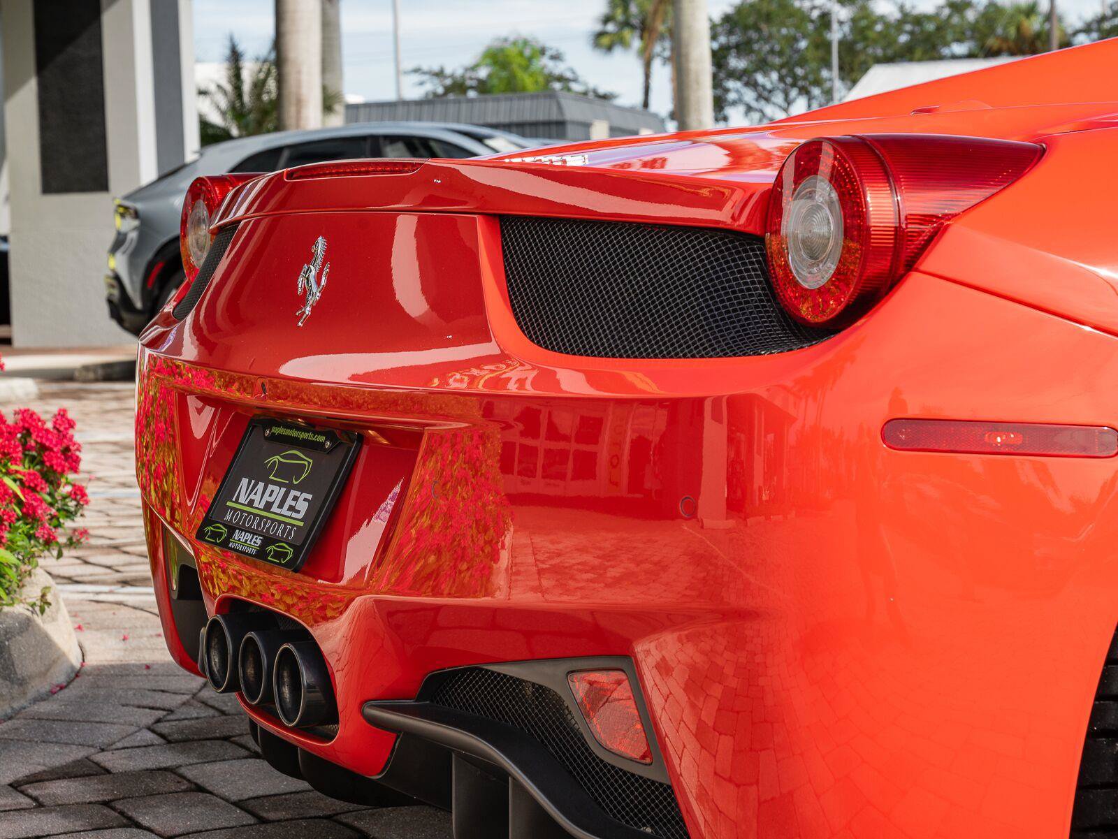 Used 2014 Ferrari 458 Spider RWD image 20