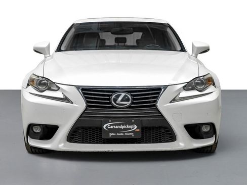 Used 2016 Lexus IS 200t RWD image 3