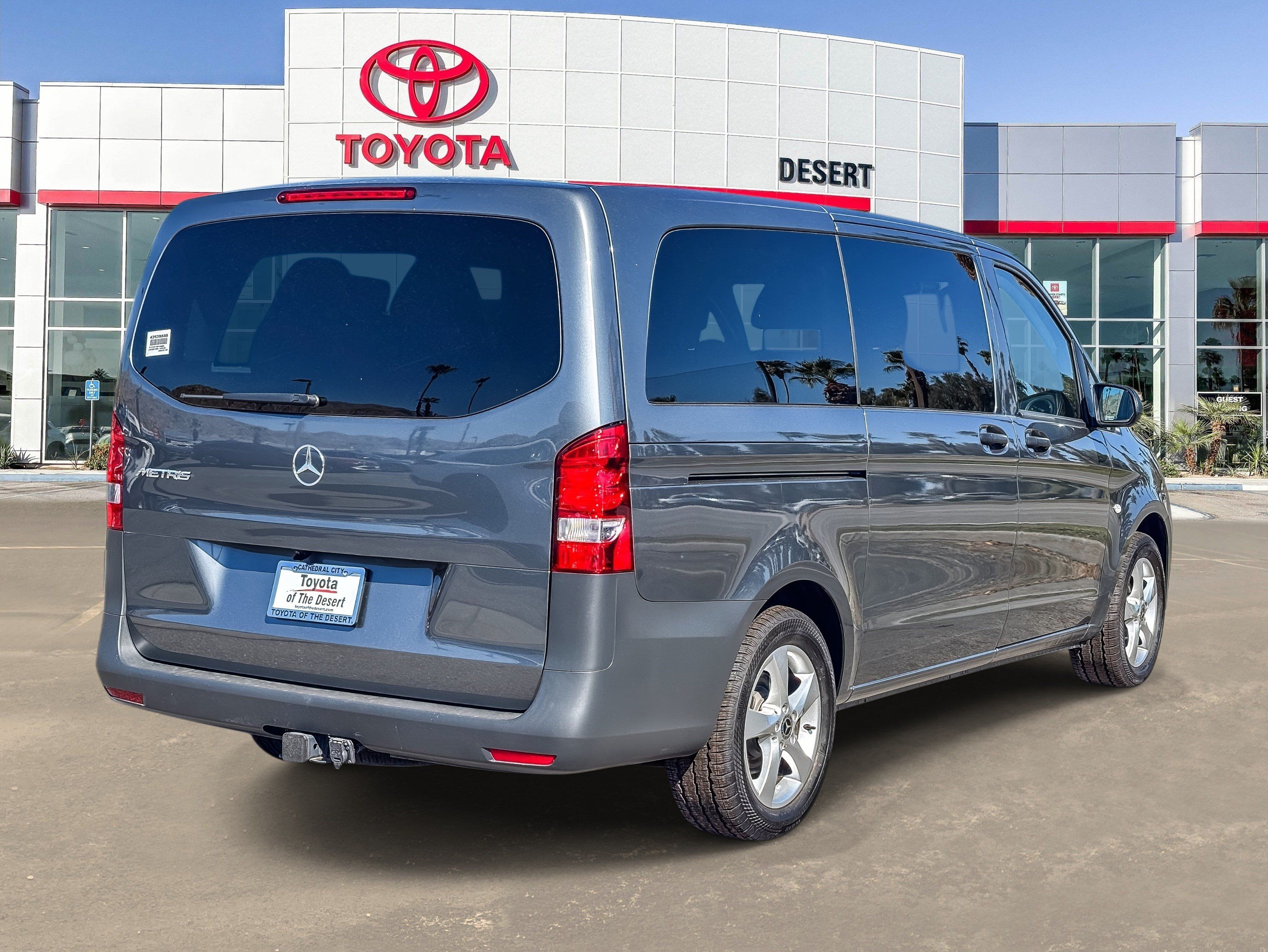 Used 2023 Mercedes-Benz Metris Passenger image 7