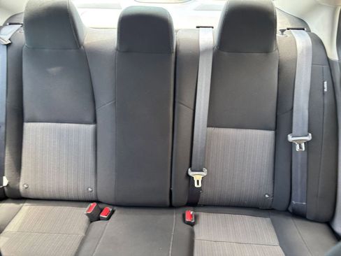 Used 2025 Nissan Sentra SV FWD image 38
