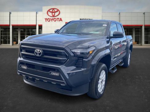 Certified 2024 Toyota Tacoma SR5 image 1