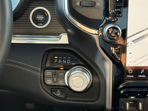 Used 2024 RAM 1500 Limited image 22