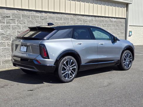 New 2026 Cadillac Optiq Sport 1 image 10