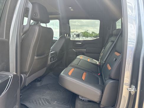 Used 2020 GMC Sierra 1500 AT4 w/ AT4 Premium Package image 10