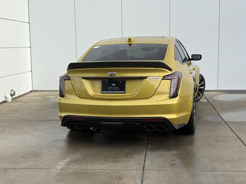 Certified 2025 Cadillac CT5 V Blackwing w/ Parking Package image 6