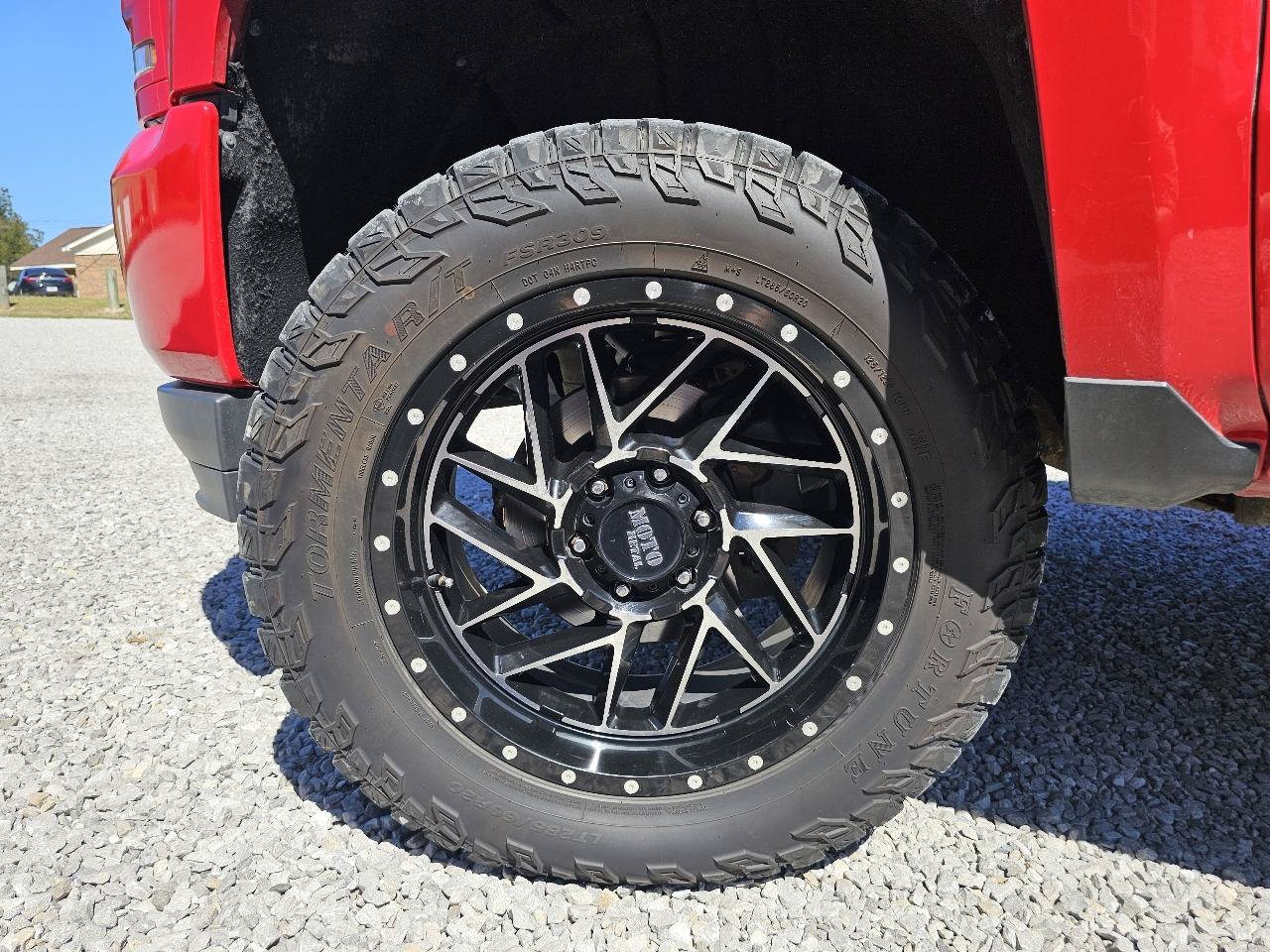 Used 2018 Chevrolet Silverado 1500 LT w/ Texas Edition AWD/4WD image 71