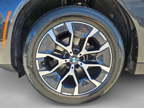 Certified 2025 BMW X3 xDrive30i w/ Convenience Package image 22