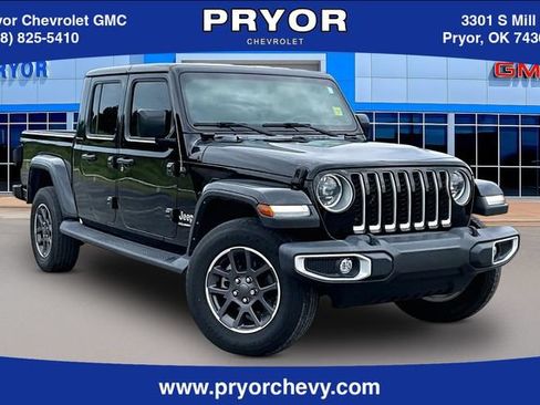 Used 2023 Jeep Gladiator Overland w/ Popular Equipment Package AWD/4WD image 1
