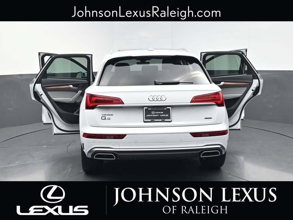 Used 2023 Audi Q5 2.0T Premium Plus w/ Premium Plus Package AWD/4WD image 34