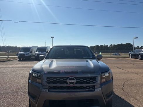 New 2026 Nissan Frontier SV image 6