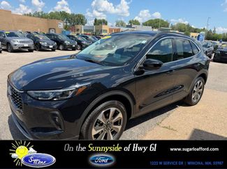 Used 2024 Ford Escape Platinum w/ Premium Technology Package AWD/4WD video 1