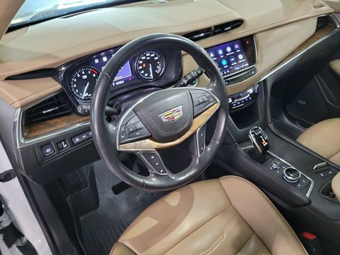 Used 2022 Cadillac XT5 Premium Luxury w/ Platinum Package AWD/4WD image 18