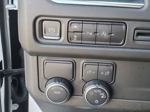 Used 2023 Chevrolet Tahoe RST w/ Sport Performance Package image 19