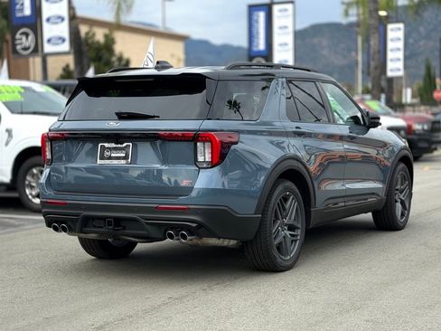 New 2026 Ford Explorer ST w/ Sun And Sound Package image 7