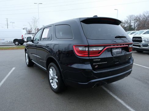 Used 2024 Dodge Durango GT image 9