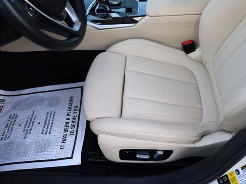 Used 2021 BMW 330i xDrive Sedan w/ Driving Assistance Package AWD/4WD image 8
