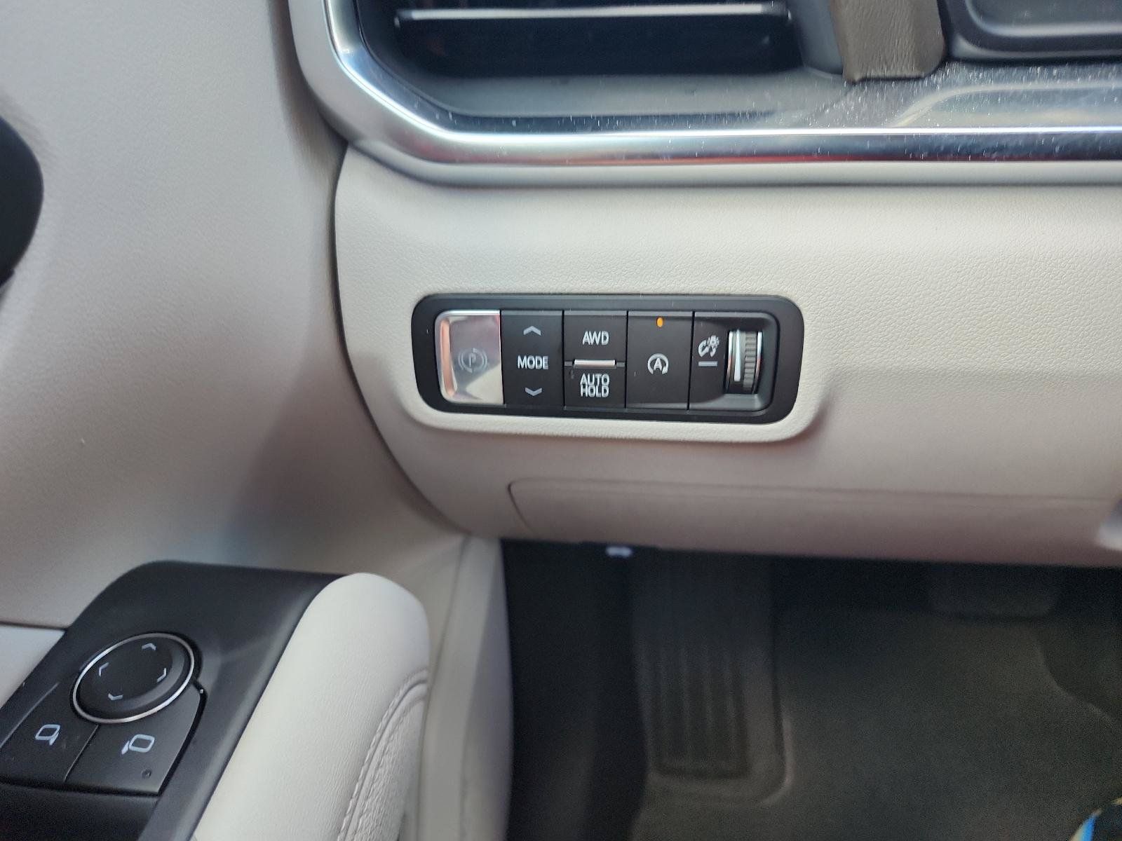 Used 2026 GMC Terrain Denali AWD/4WD image 21