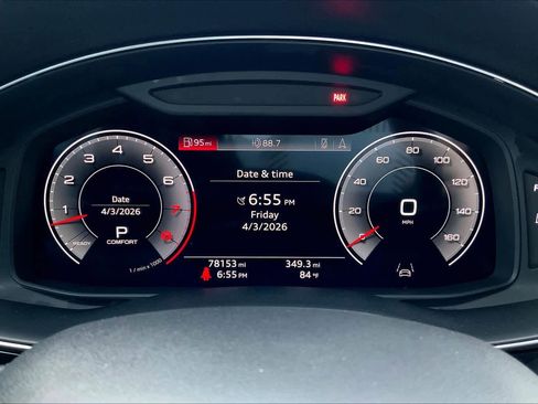 Used 2019 Audi Q8 Prestige image 26