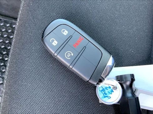 Used 2023 Jeep Renegade Trailhawk w/ Sun/Sound Group image 14