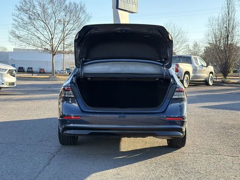 Used 2024 Honda Accord Touring image 15