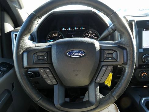 Used 2016 Ford F150 XLT w/ Equipment Group 302A Luxury image 34