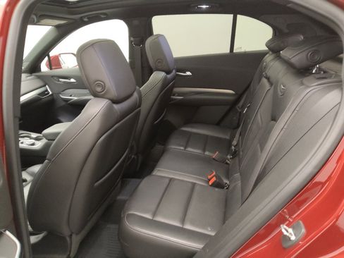 Used 2019 Cadillac XT4 Premium Luxury image 18