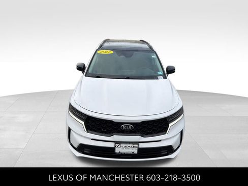 Used 2021 Kia Sorento SX image 2