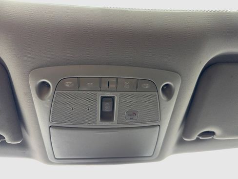 Used 2018 Nissan Maxima Platinum FWD image 31
