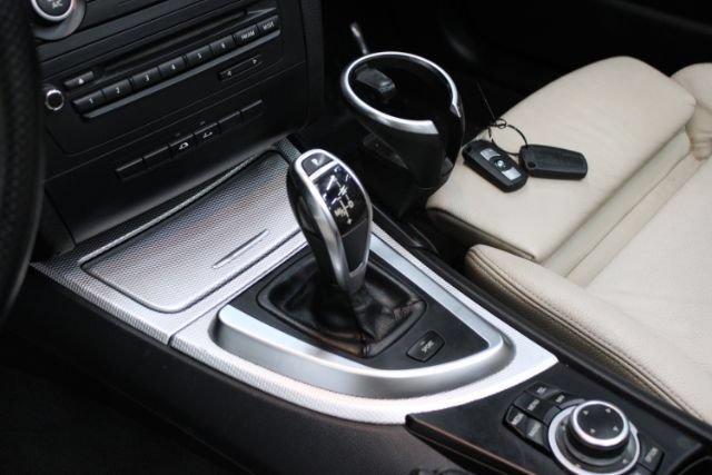 Used 2013 BMW 135i Convertible w/ Premium Pkg RWD image 15