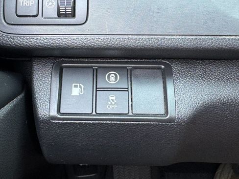 Used 2019 Honda Insight EX image 16