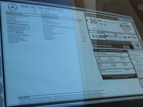 Used 2026 Mercedes-Benz GLC 300 4MATIC image 36