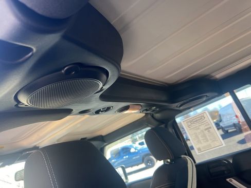 Used 2013 Jeep Wrangler Unlimited Sahara w/ Connectivity Group image 22