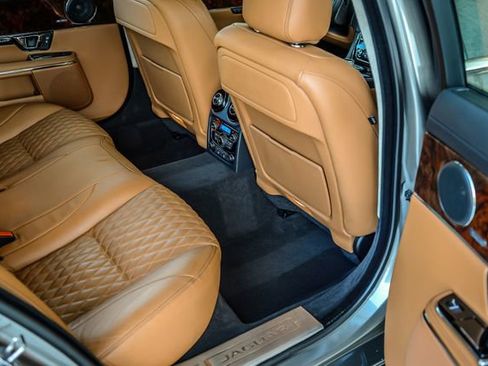 Used 2017 Jaguar XJ L Portfolio image 46