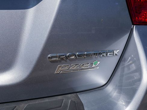 Used 2017 Subaru Crosstrek 2.0i Limited AWD/4WD image 17