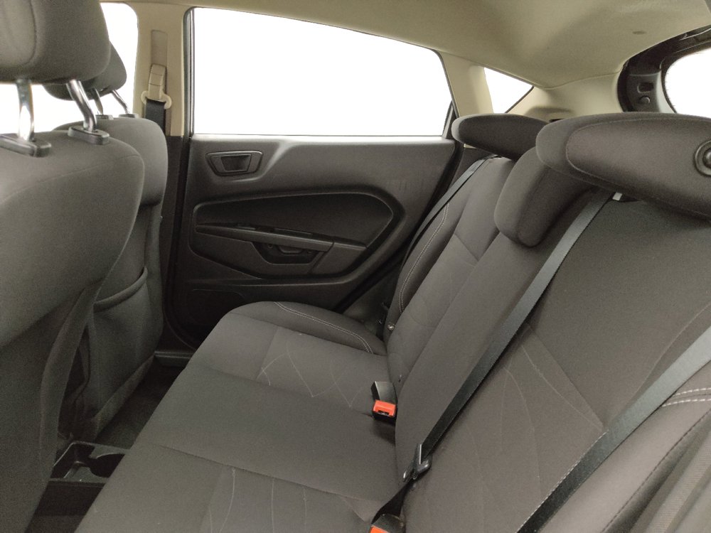 Used 2018 Ford Fiesta SE FWD image 18