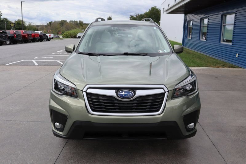 Used 2021 Subaru Forester Premium AWD/4WD image 4
