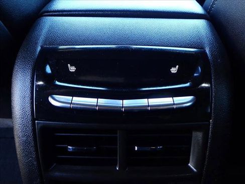 Used 2020 Cadillac XT5 Sportv image 11