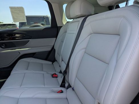 New 2026 Lincoln Nautilus Premier w/ Equipment Group 102A AWD/4WD image 17