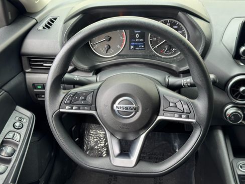 Used 2023 Nissan Sentra S FWD image 18