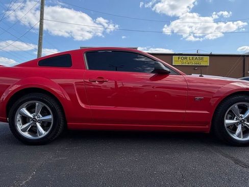 Used 2006 Ford Mustang GT RWD image 9
