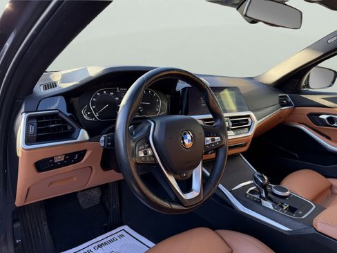 Used 2021 BMW 330i xDrive Sedan w/ Convenience Package image 19