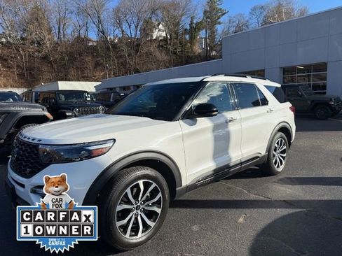 Used 2020 Ford Explorer ST w/ Premium Technology Package image 10