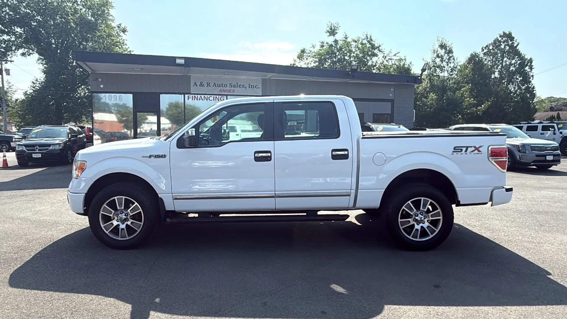 Used 2014 Ford F150 STX w/ Equipment Group 201A Mid AWD/4WD image 4