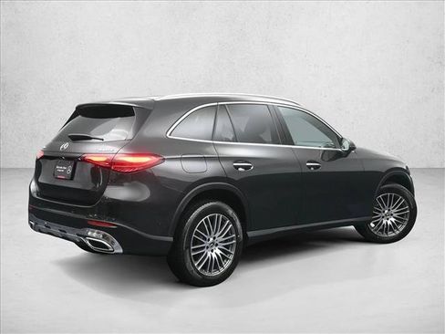 Certified 2026 Mercedes-Benz GLC 300 4MATIC image 2