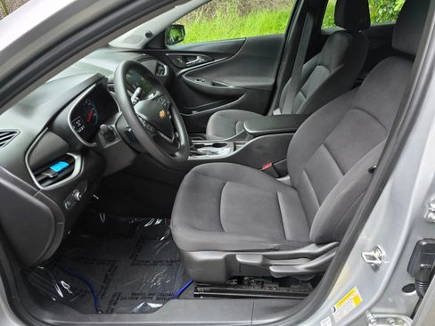 Used 2020 Chevrolet Malibu LS FWD image 19
